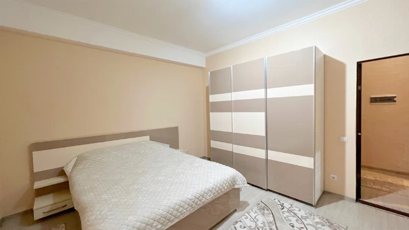 Apartament spatios in complex residential